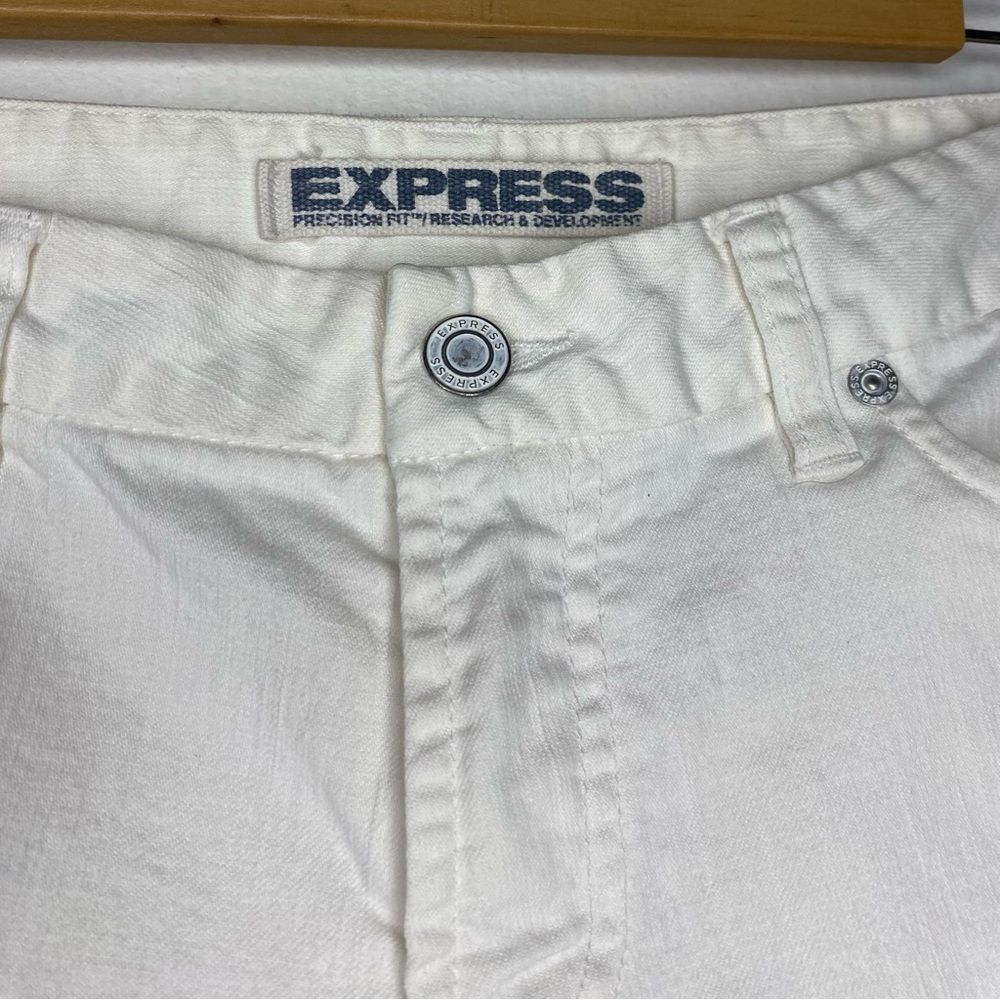 Express Flare leg Low Rise Jean Size 8 Y2K Western Chic Tall - Picture 7 of 7